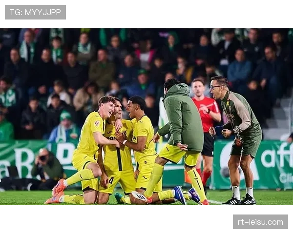 本轮西甲裁判安排公布，希尔-曼萨诺将执法巴萨对阵皇马的焦点战