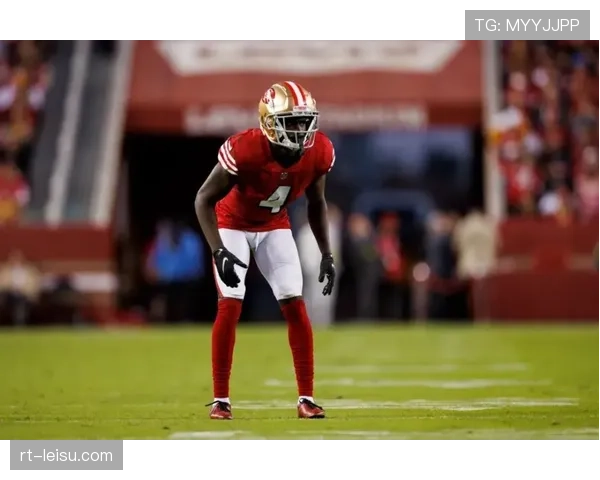 2026年世界杯官方用球“Journey”在纽约正式发布